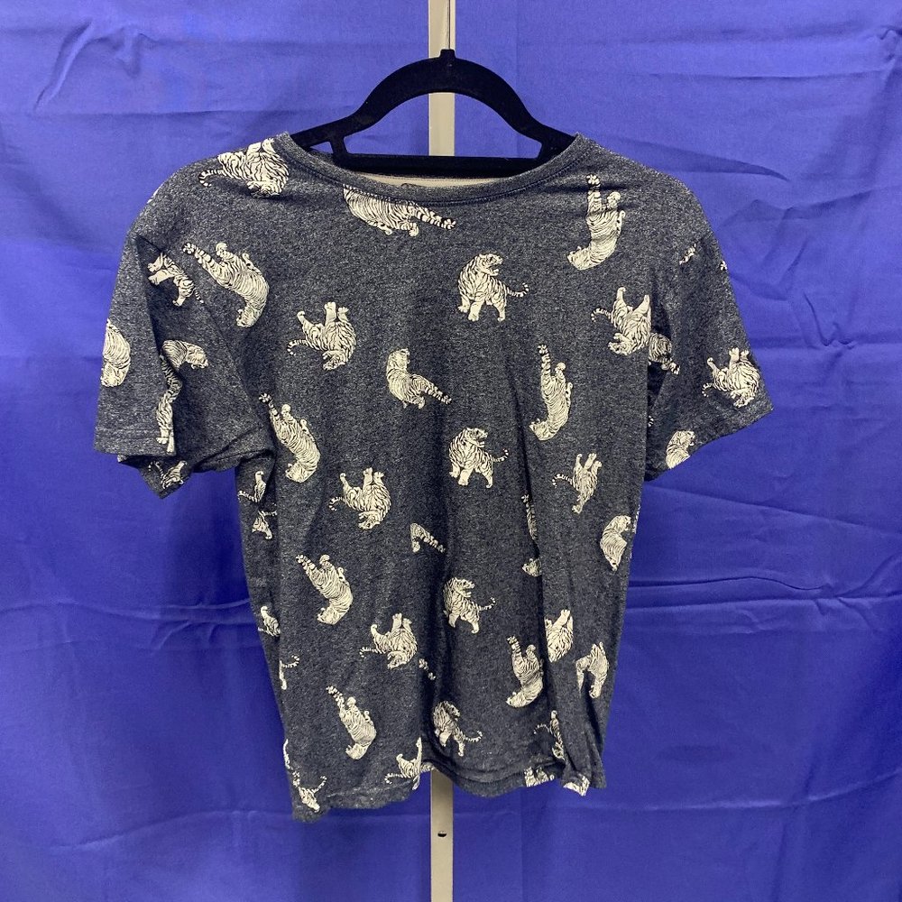 Bold Blue Size 14 Boy's Short Sleeve Tiger Shirt